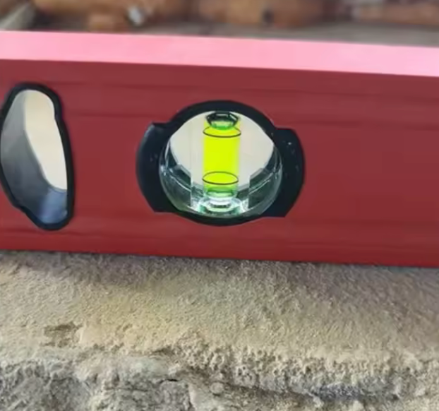 Milwaukee 4932464854 Niveau à bulle magnétique REDSTICK 40cm Slim